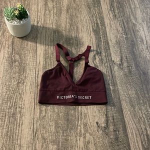 ✨VS Sports Bra/Bralette!✨ HALF OFF!